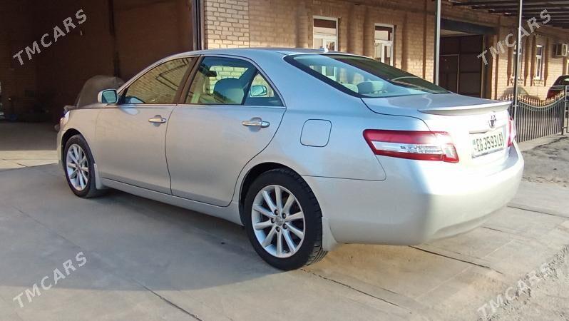 Toyota Camry 2010 - 180 000 TMT - Farap - img 3