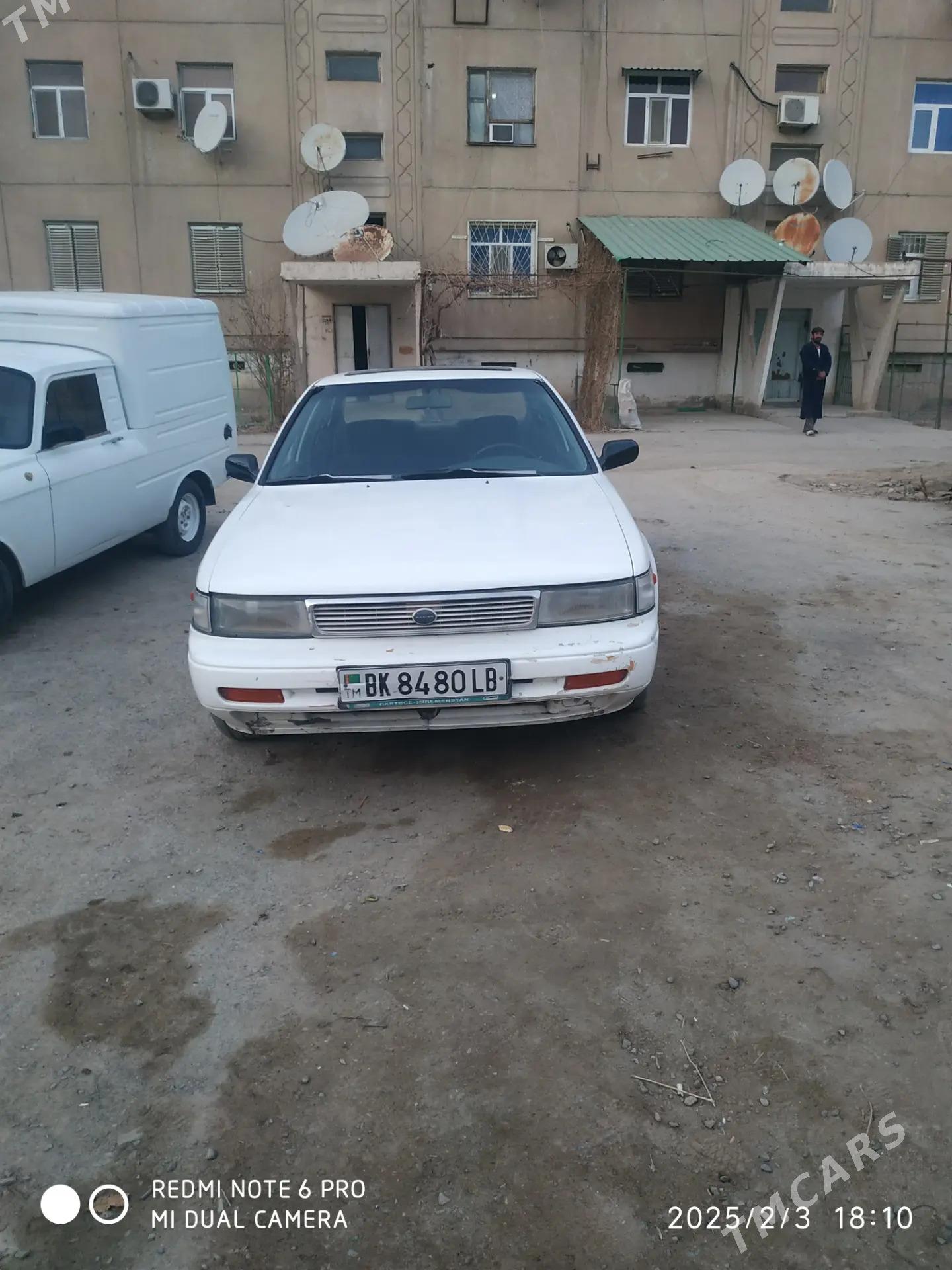 Nissan Maxima 1993 - 25 000 TMT - Гарабекевюл - img 5