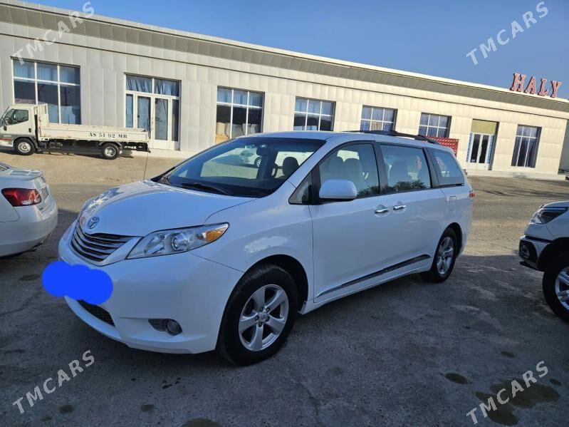 Toyota Sienna 2011 - 300 000 TMT - Mary - img 2