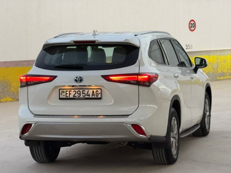 Toyota Highlander 2021 - 435 000 TMT - Aşgabat - img 4