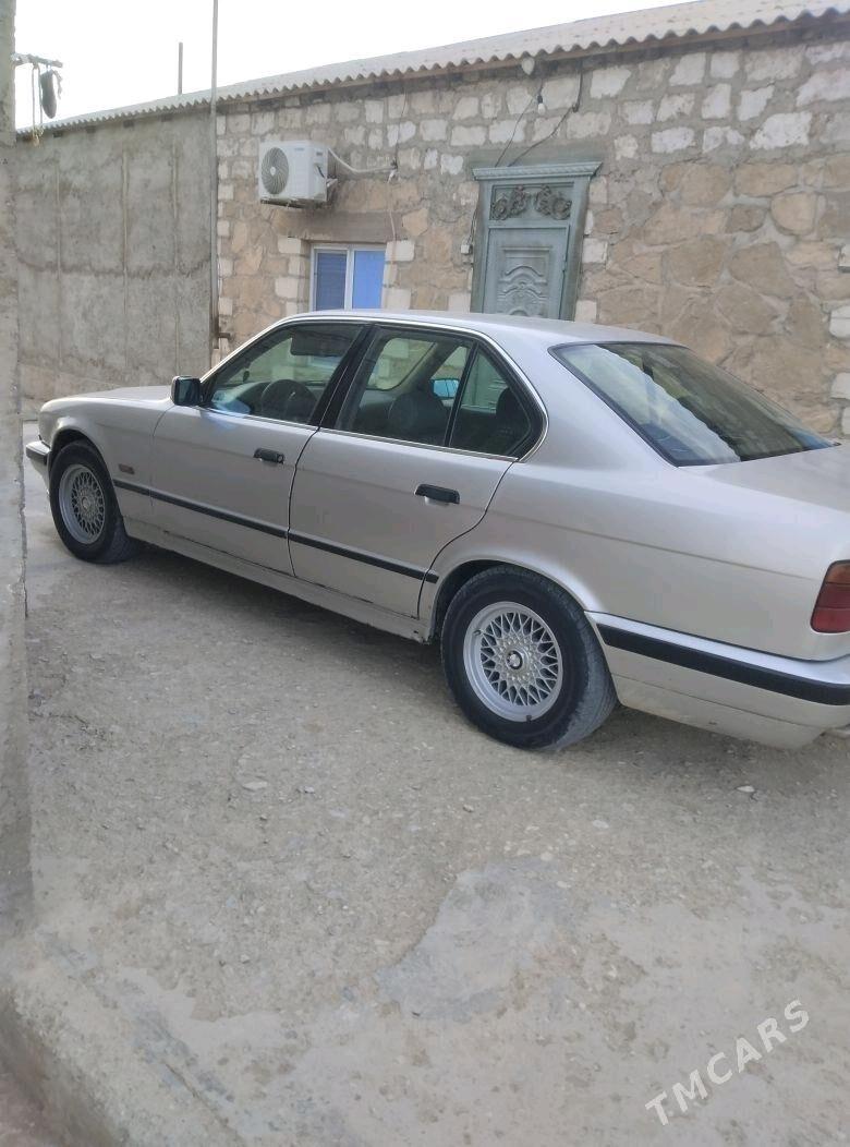 BMW 520 1991 - 46 000 TMT - Берекет - img 3