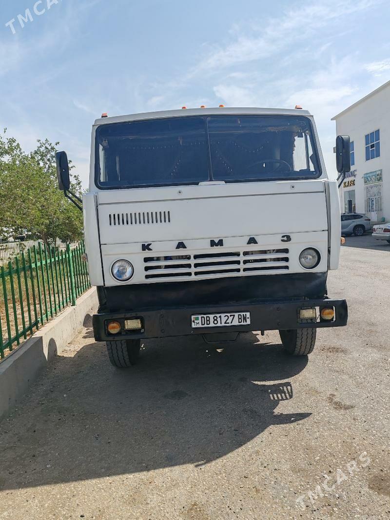 Kamaz 6520 2012 - 170 000 TMT - Balkanabat - img 4