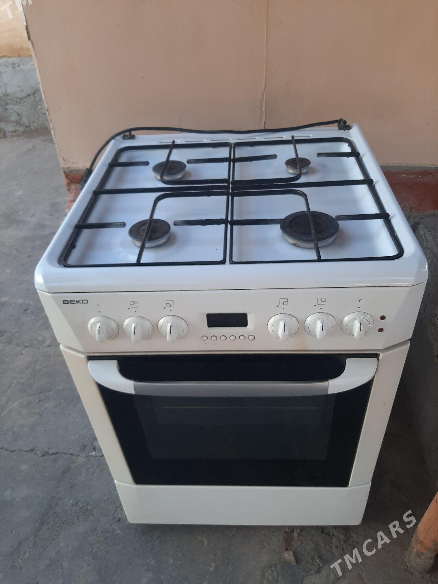 Газовая плита BEKO - Район ст. Аэропорта, ул. Гагарина - img 2