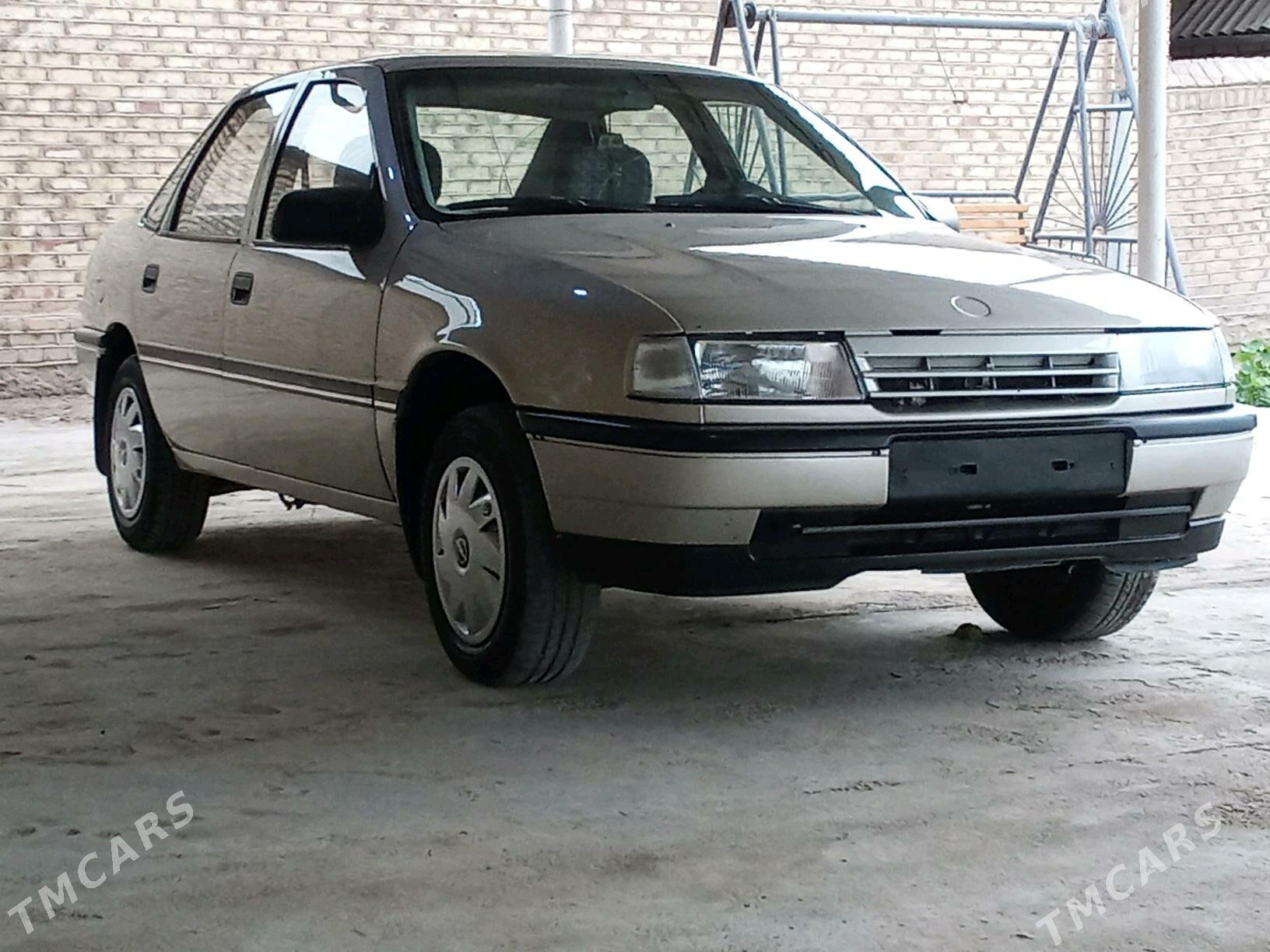 Opel Vectra 1992 - 35 000 TMT - Mary - img 7
