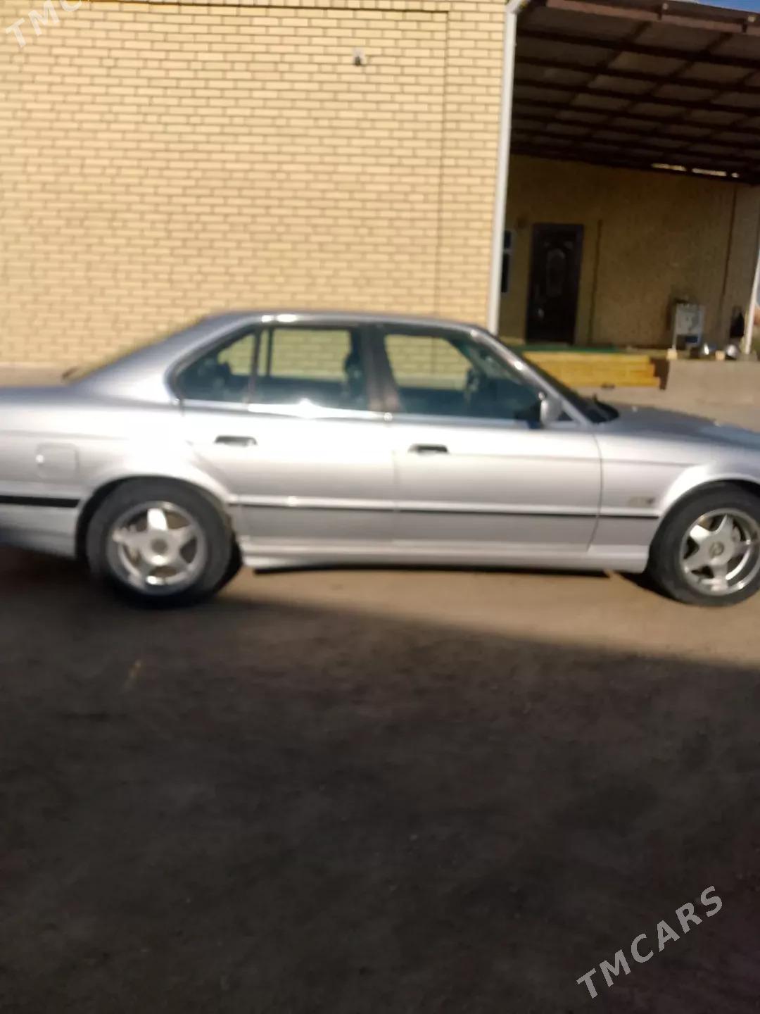 BMW 540 1995 - 65 000 TMT - Baýramaly - img 3