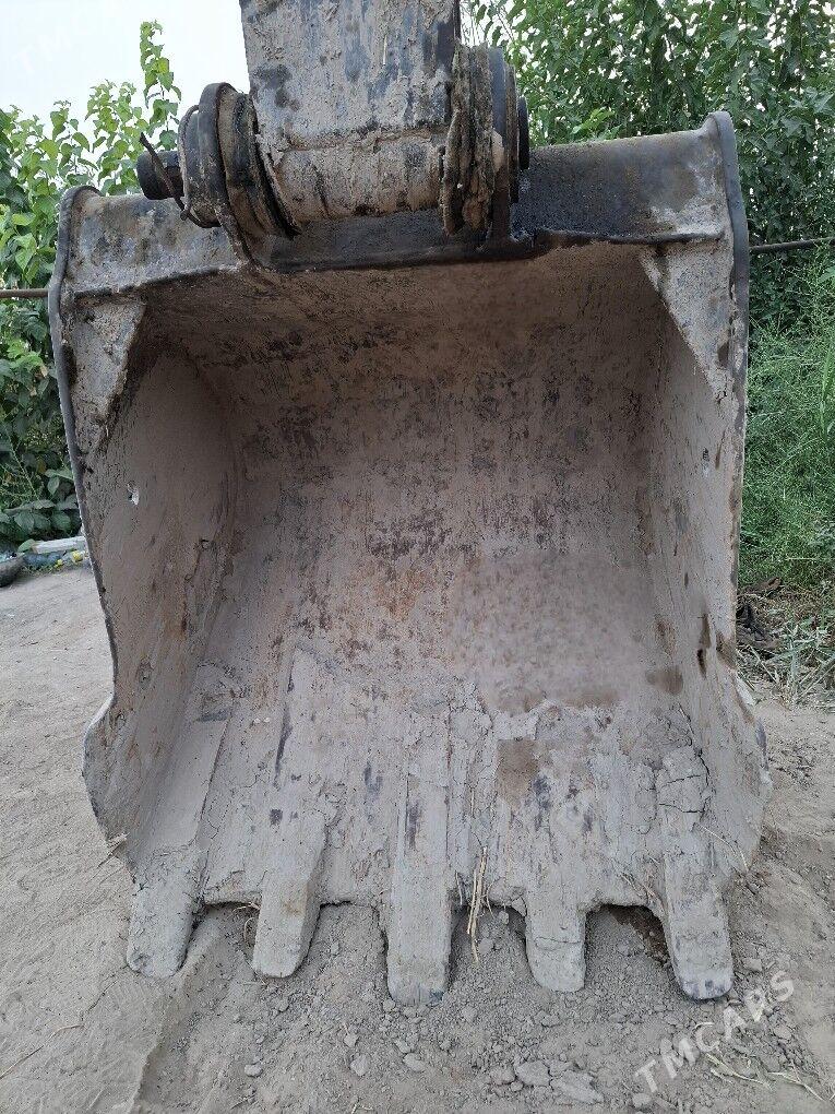 Caterpillar Excavator 2008 - 800 000 TMT - Mary - img 2