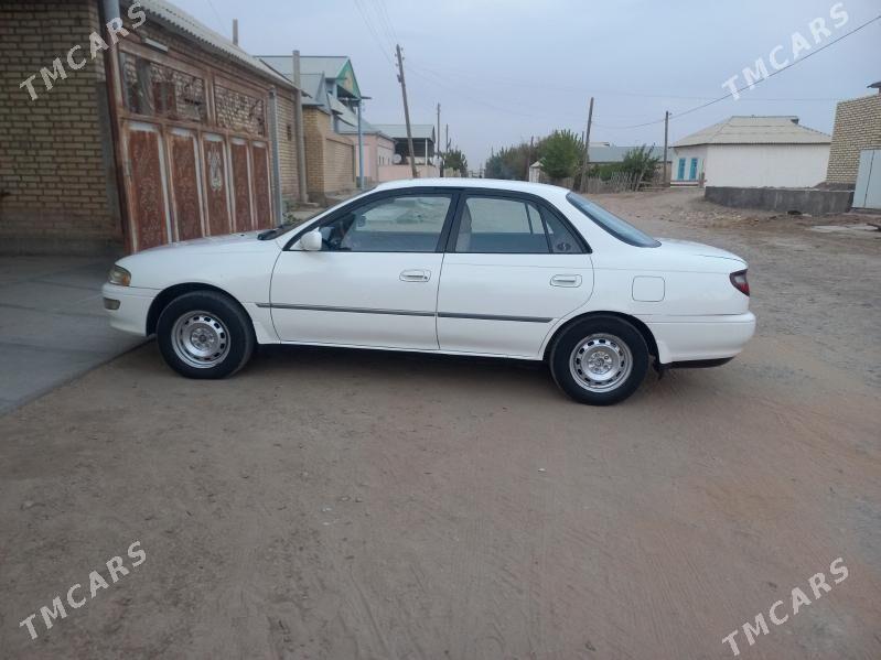 Toyota Carina 1994 - 60 000 TMT - Мары - img 5