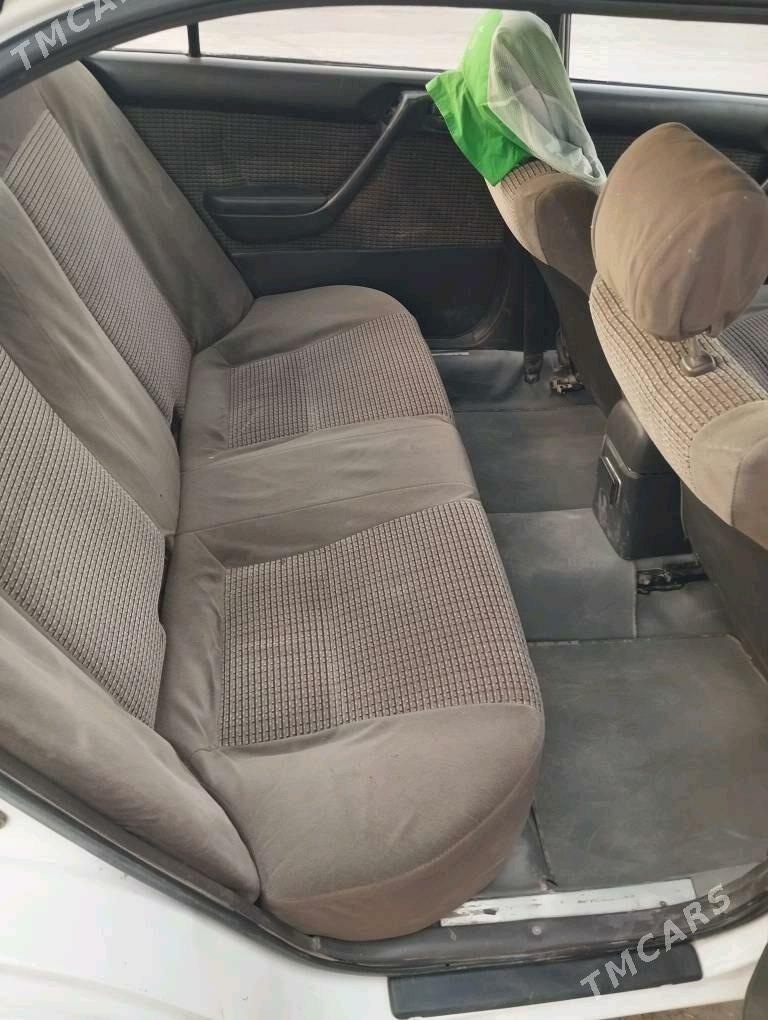 Toyota Corona 1994 - 70 000 TMT - Бабадайхан - img 2