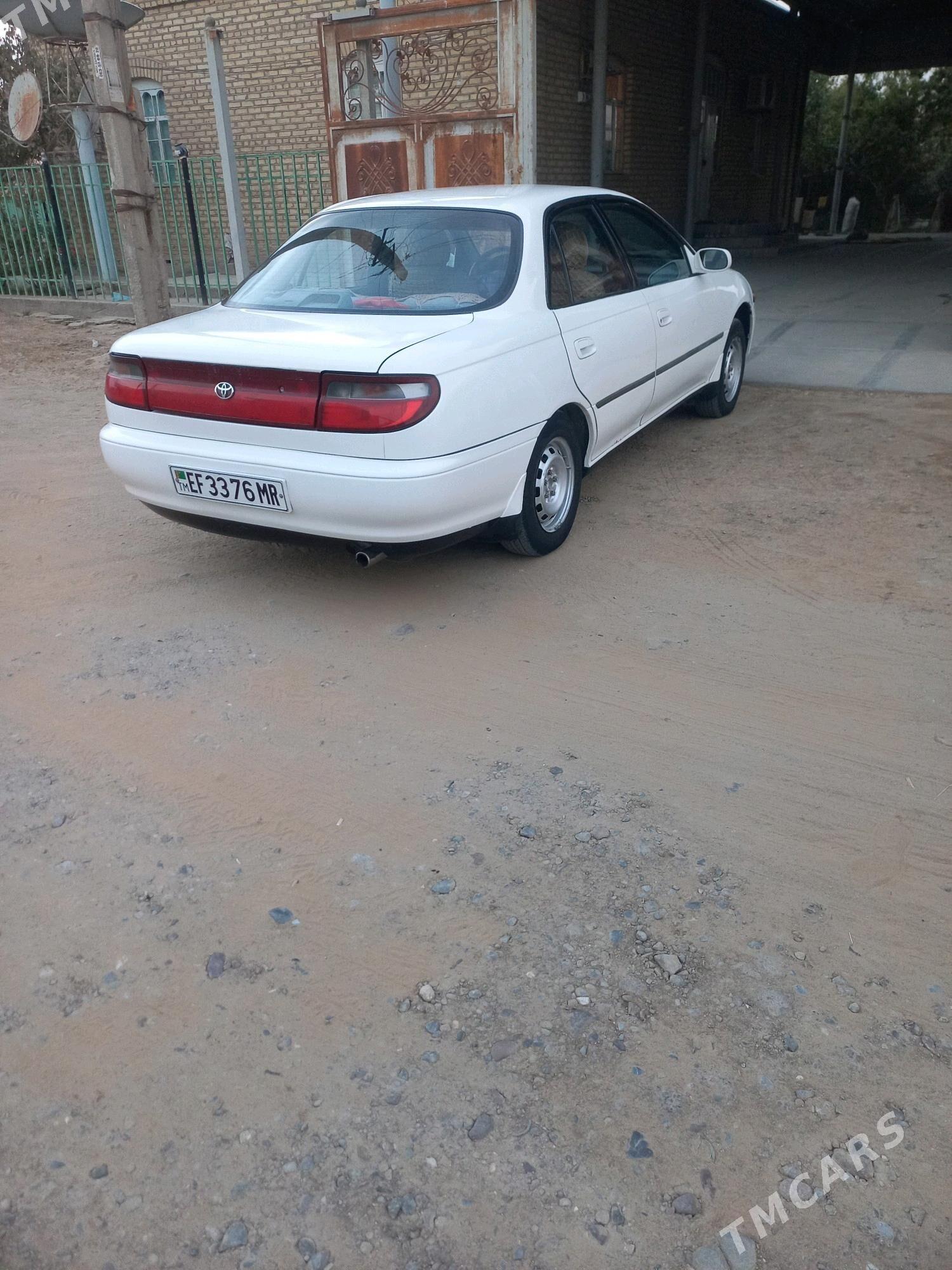 Toyota Carina 1994 - 60 000 TMT - Мары - img 10