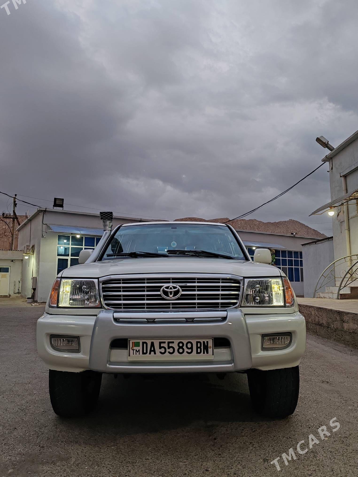 Toyota Land Cruiser 2002 - 245 000 TMT - Хазар - img 2