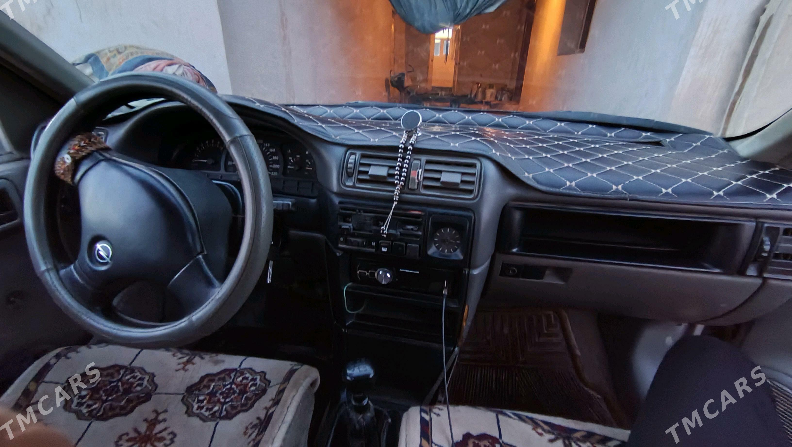 Opel Vectra 1992 - 40 000 TMT - Акдепе - img 3