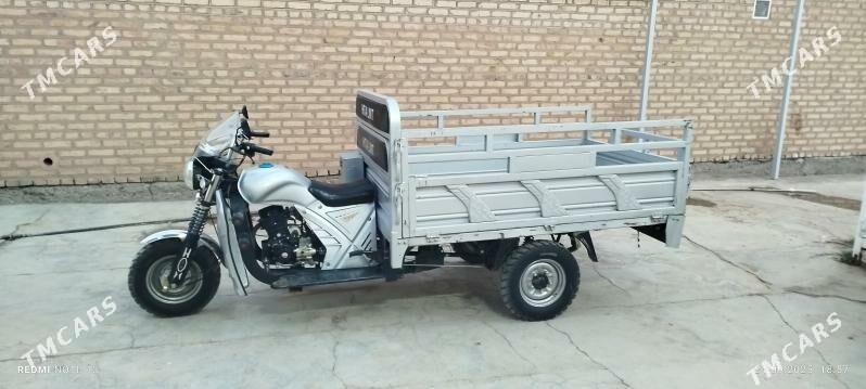 Jawa 300 2024 - 26 000 TMT - Серахс - img 3