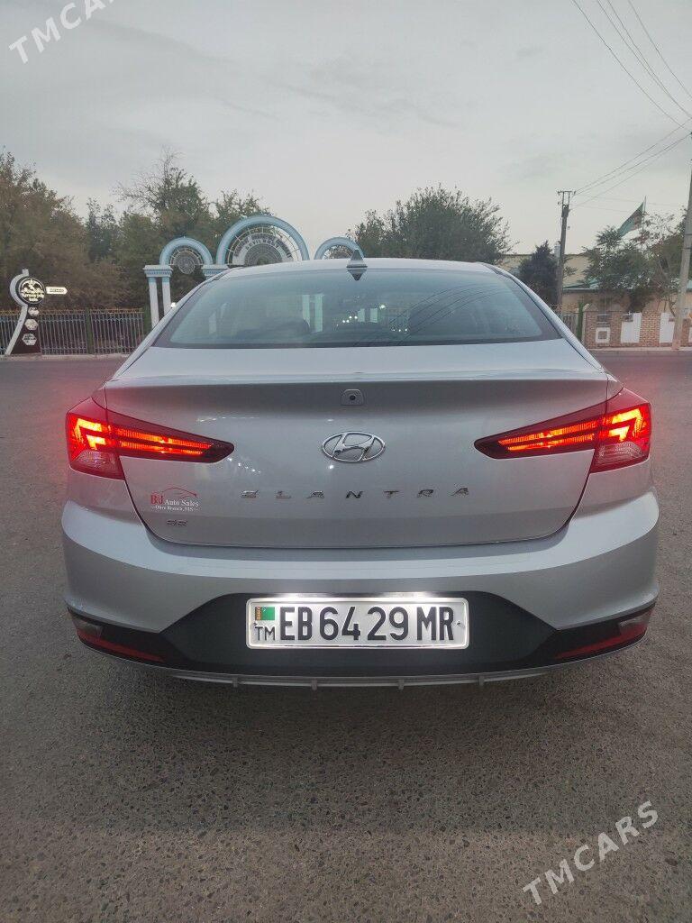 Hyundai Elantra 2020 - 200 000 TMT - Мары - img 5