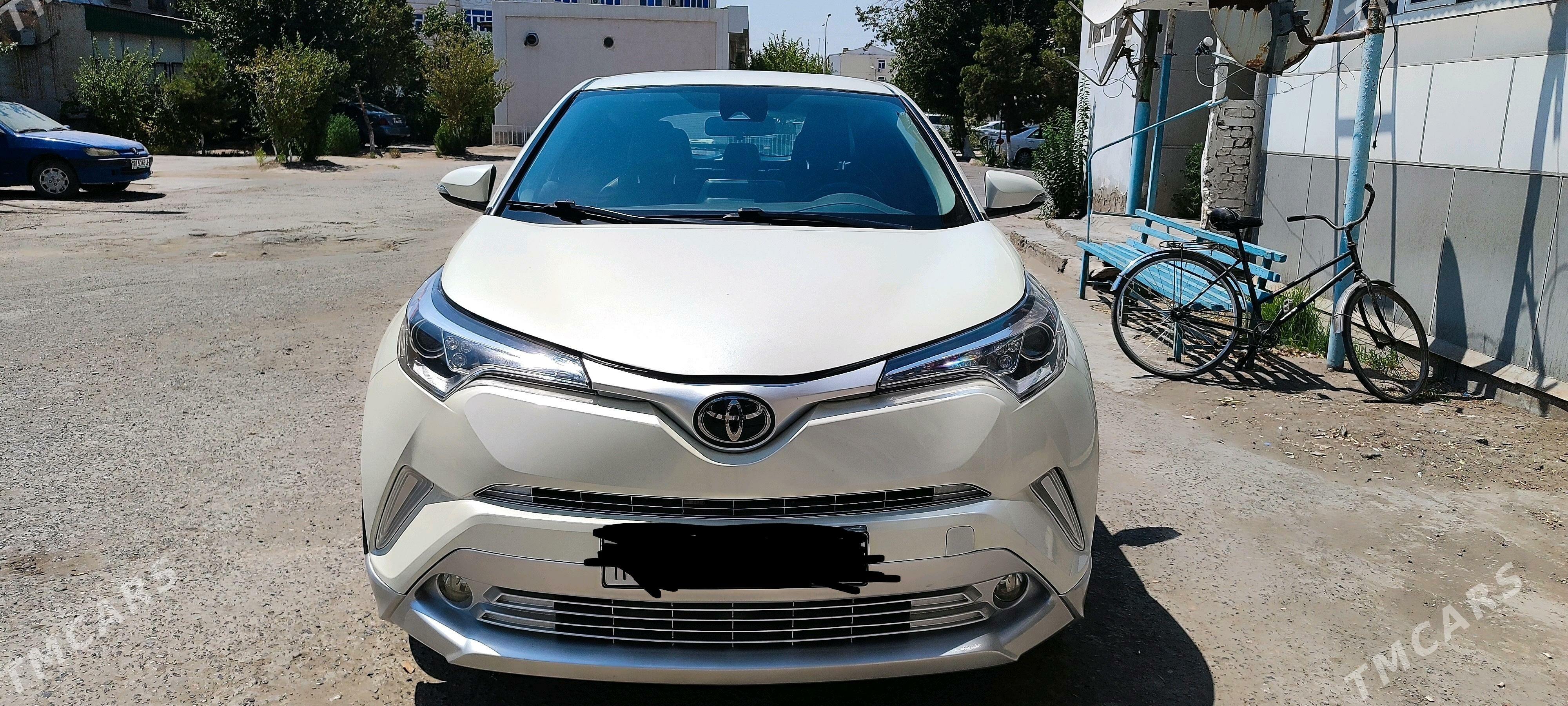 Toyota C-HR 2020 - 270 000 TMT - Türkmenabat - img 2