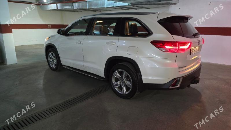 Toyota Highlander 2017 - 550 000 TMT - ул. Подвойского (Битарап Туркменистан шаёлы) - img 8