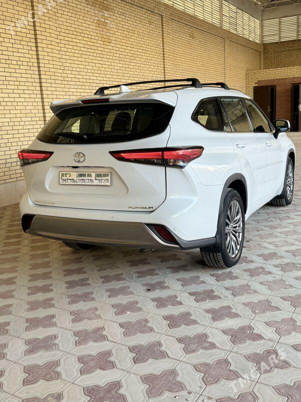 Toyota Highlander 2021 - 620 000 TMT - Байрамали - img 10