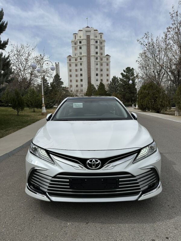 Toyota Camry 2022 - 553 000 TMT - Ашхабад - img 3