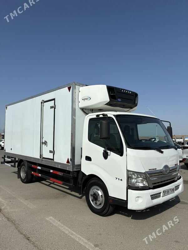 Toyota Hino 2018 - 490 000 TMT - Ашхабад - img 3