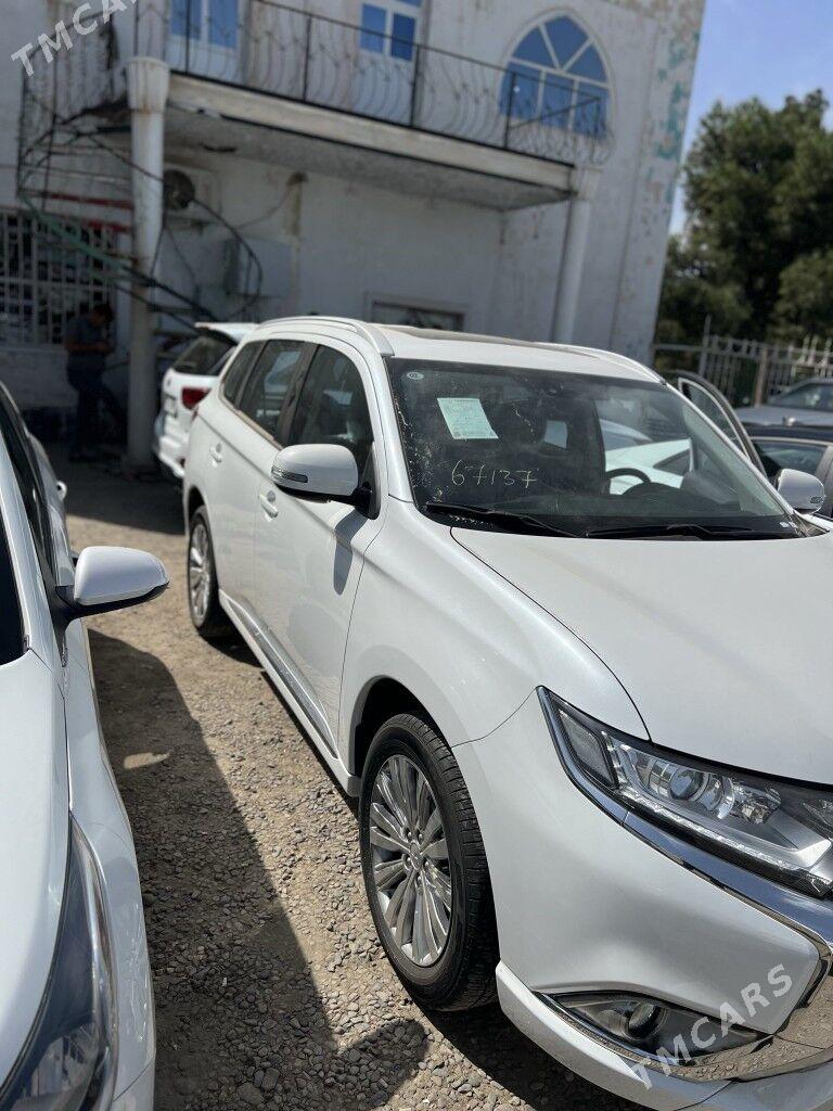 Mitsubishi Outlander 2022 - 340 000 TMT - Мары - img 7