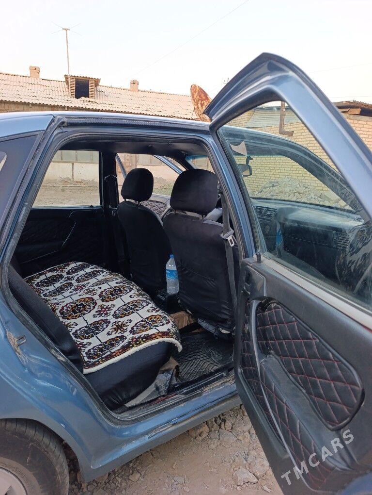 Opel Vectra 1990 - 28 000 TMT - Darganata - img 3