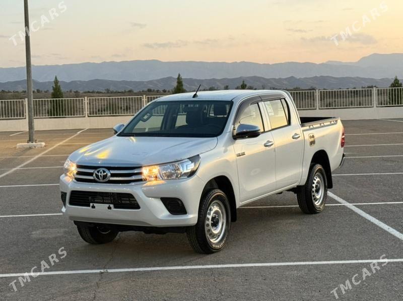 Toyota Hilux 2025 - 635 000 TMT - Ашхабад - img 3