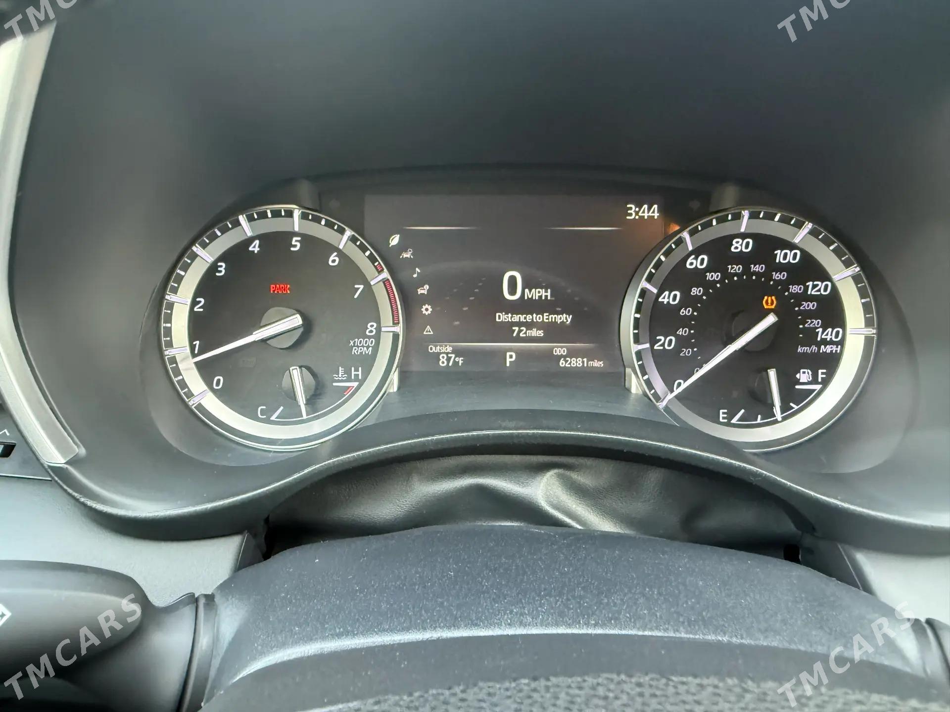 Toyota Highlander 2022 - 600 000 TMT - Türkmenabat - img 7