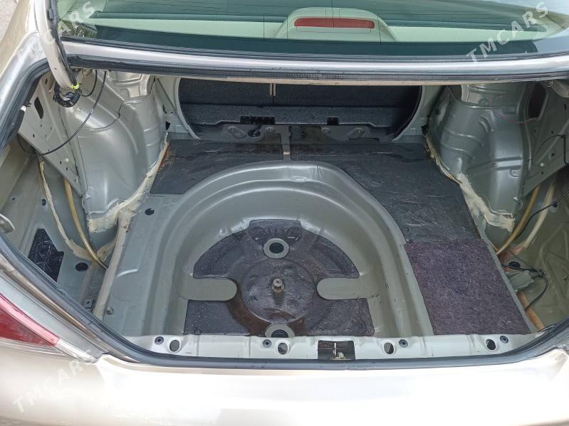 Toyota Camry 2003 - 167 000 TMT - Мары - img 3