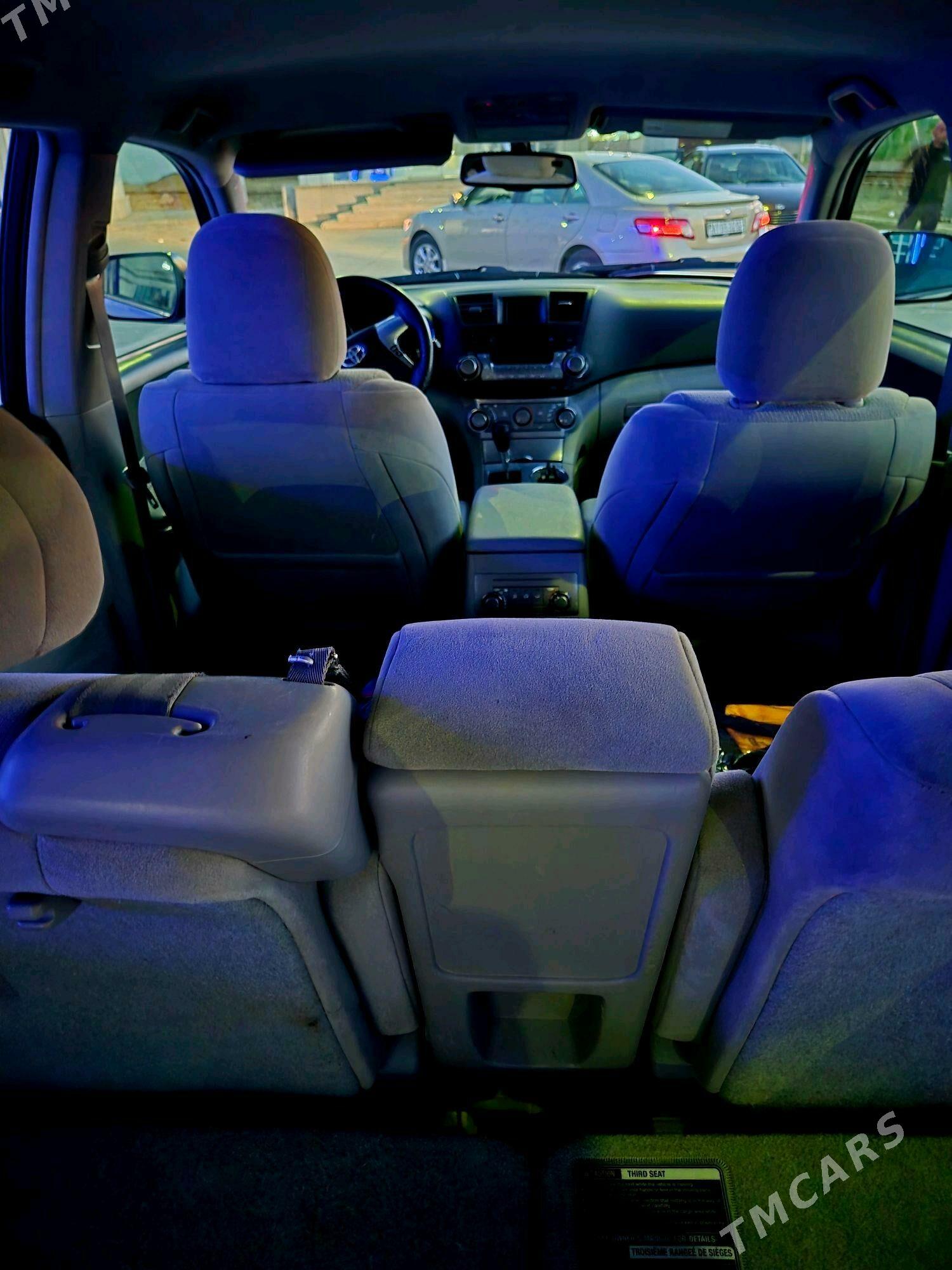 Toyota Highlander 2012 - 320 000 TMT - Дашогуз - img 5