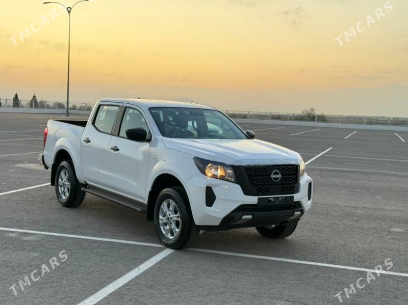 Nissan Navara 2025 - 475 000 TMT - Aşgabat - img 10