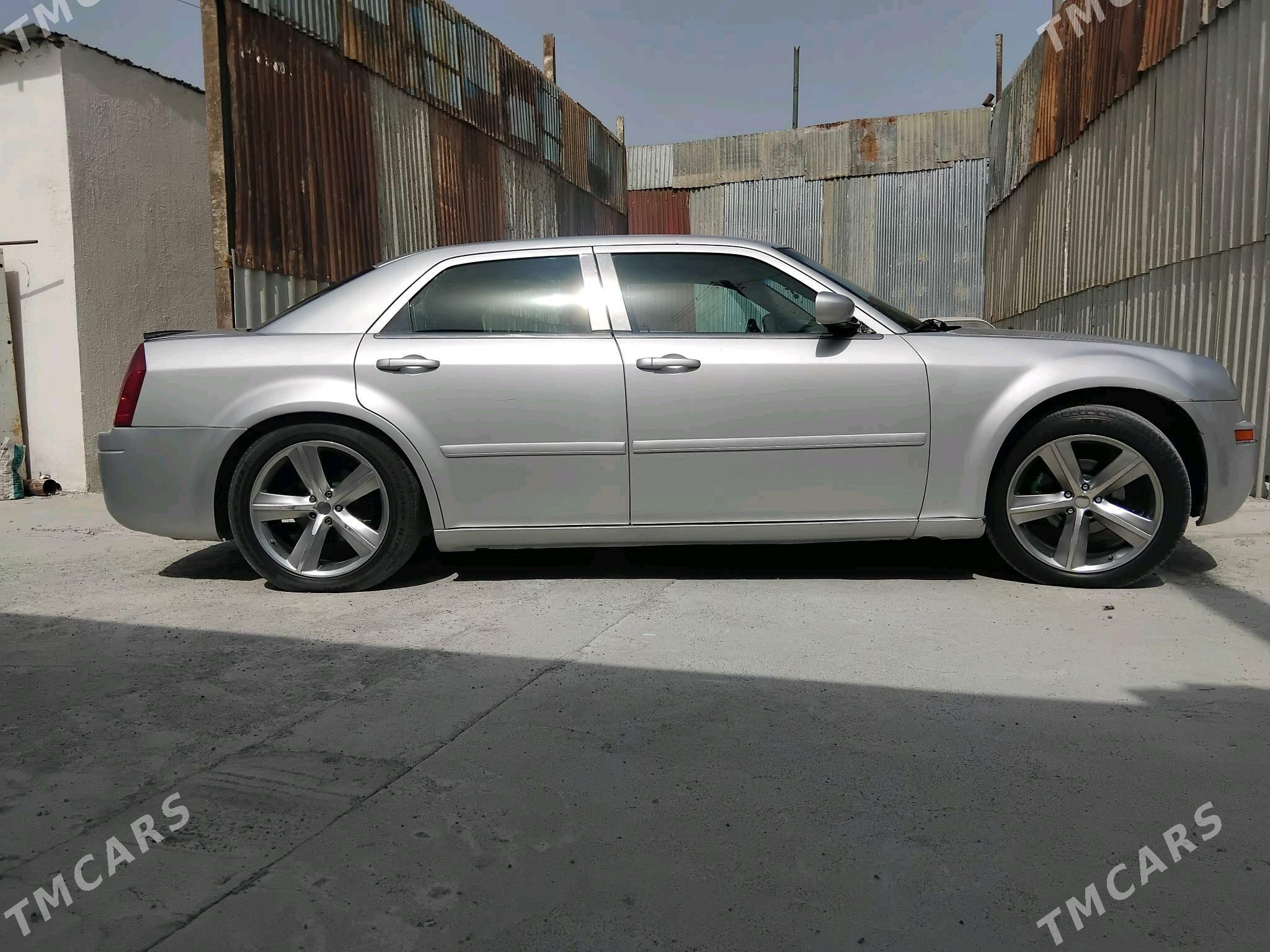 Chrysler 300C 2006 - 70 000 TMT - Türkmenabat - img 5