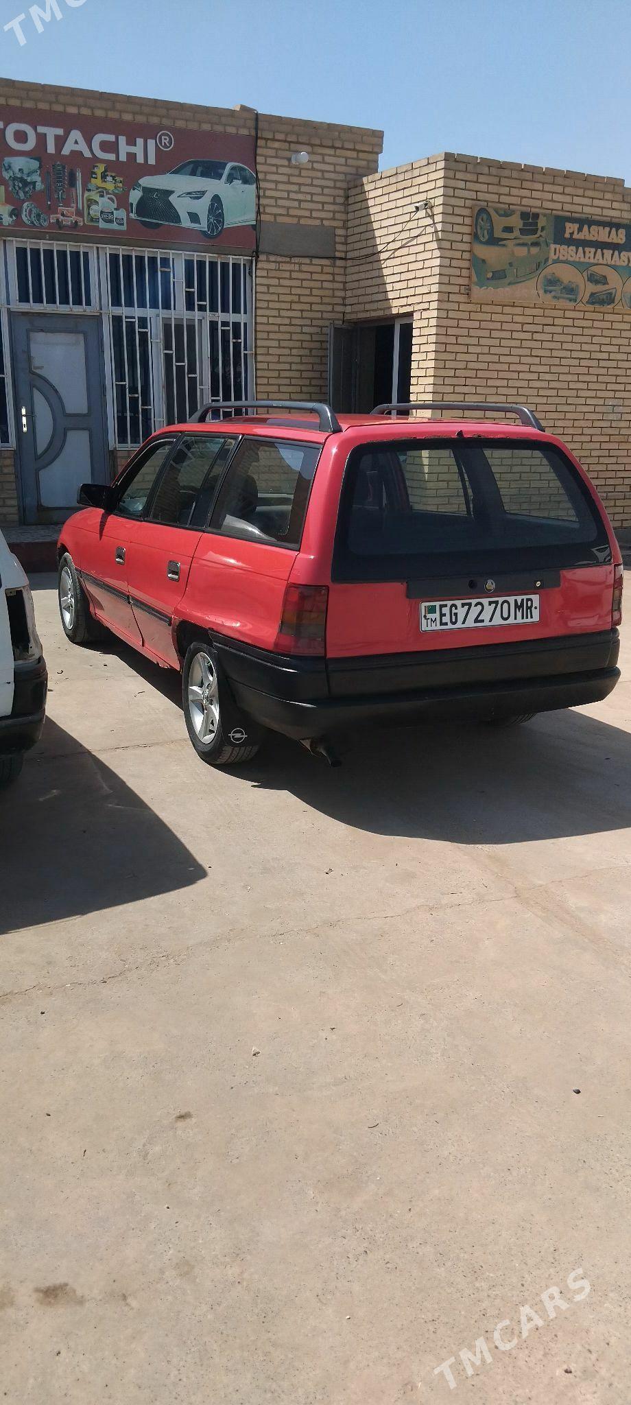 Opel Astra 1993 - 31 000 TMT - Мары - img 4