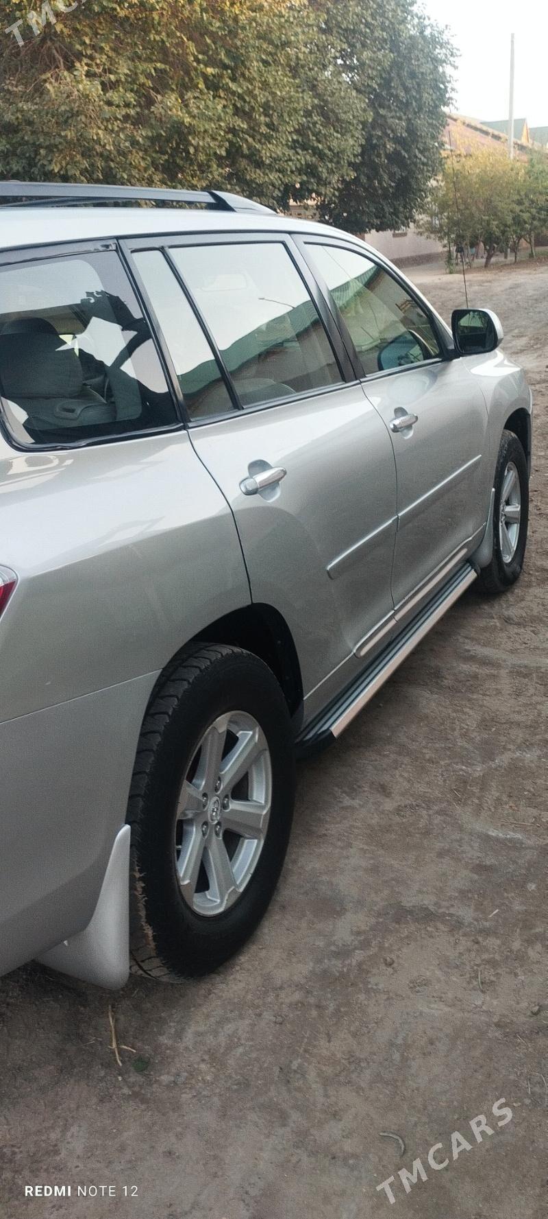 Toyota Highlander 2008 - 320 000 TMT - Гурбансолтан Едже - img 4