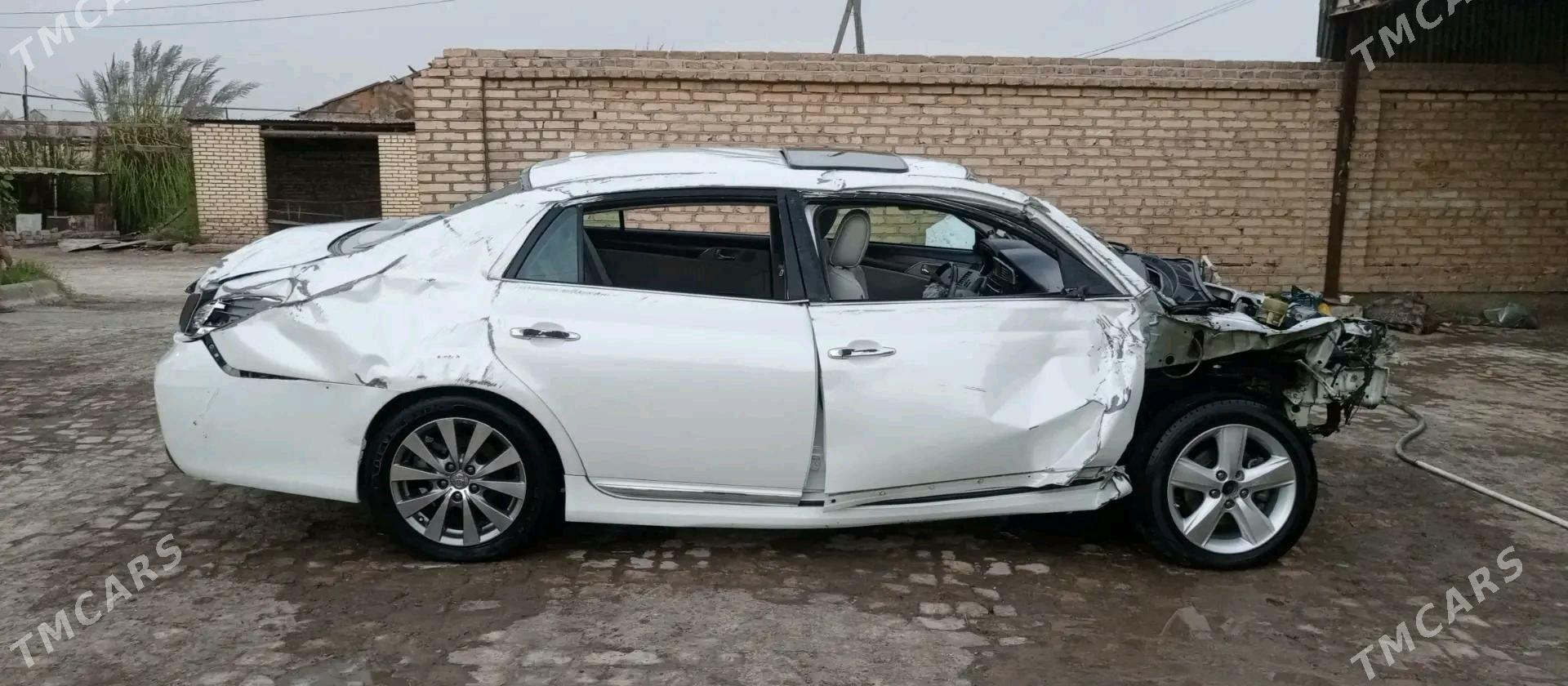 Toyota Avalon 2011 - 140 000 TMT - Мары - img 6