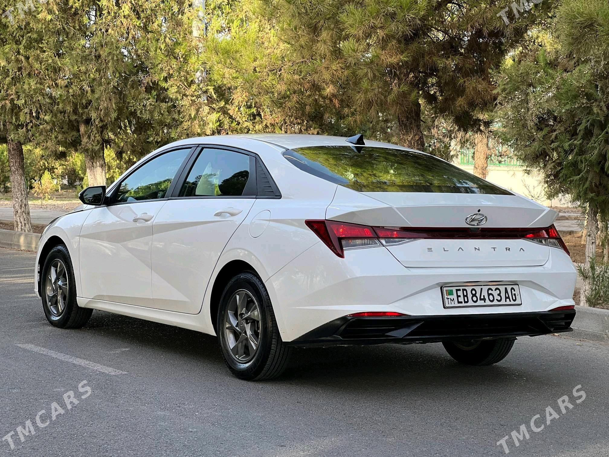 Hyundai Elantra 2022 - 229 000 TMT - Aşgabat - img 7