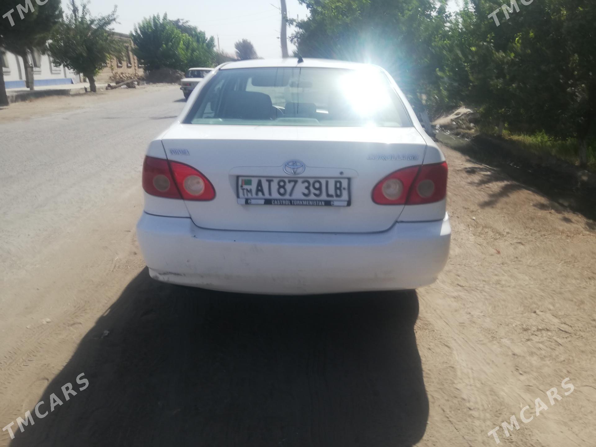 Toyota Corolla 2005 - 110 000 TMT - Garabekewül - img 3
