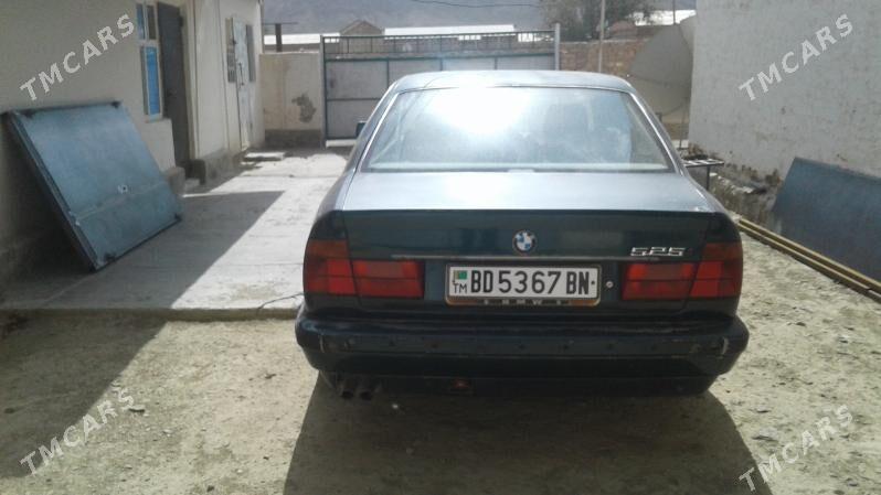 BMW 525 1994 - 40 000 TMT - Берекет - img 2