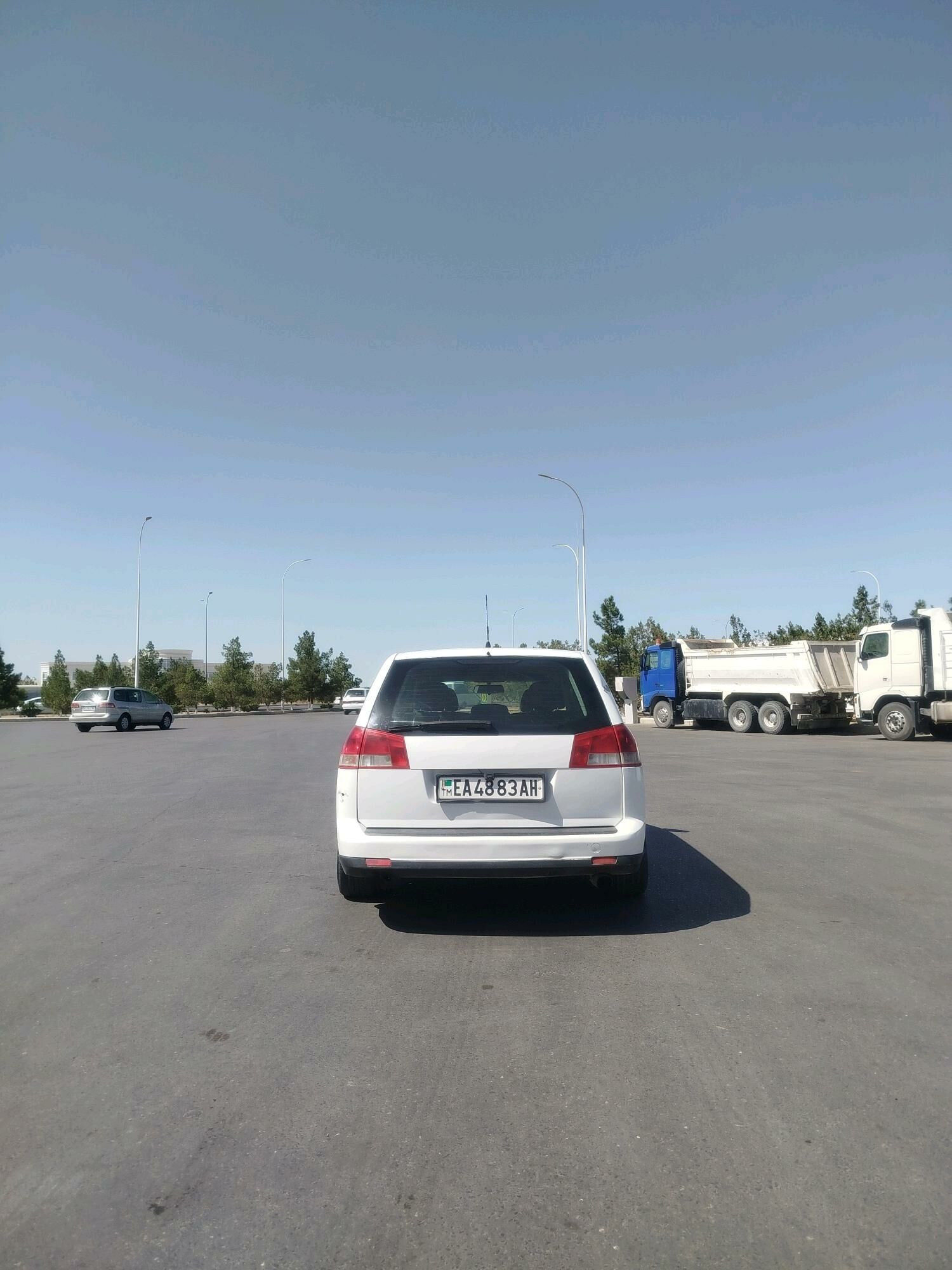 Opel Vectra 2004 - 68 000 TMT - Бахарден - img 2
