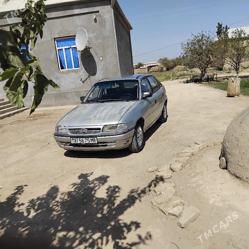 Opel Astra 1993 - 25 000 TMT - Baýramaly - img 4