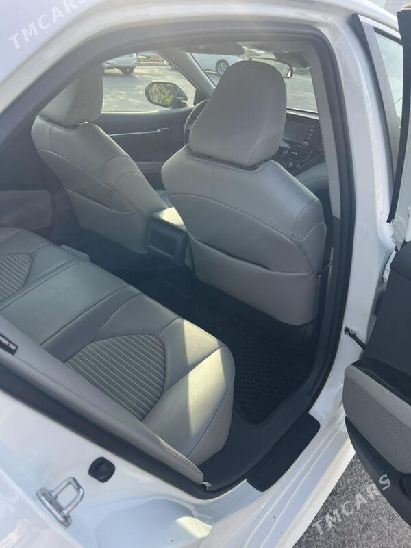 Toyota Camry 2022 - 345 000 TMT - Aşgabat - img 7