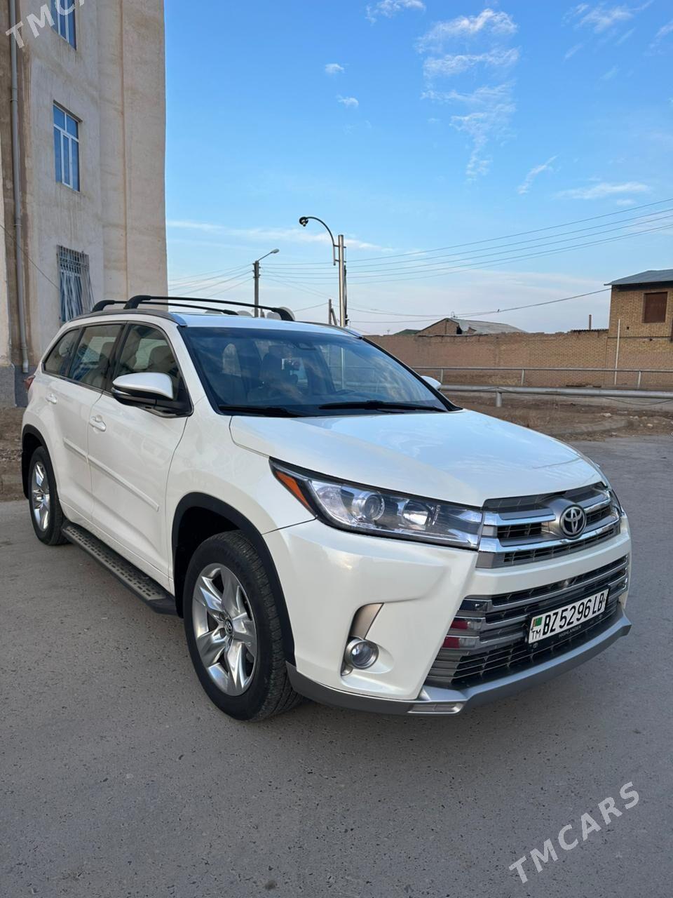Toyota Highlander 2017 - 450 000 TMT - Туркменабат - img 6
