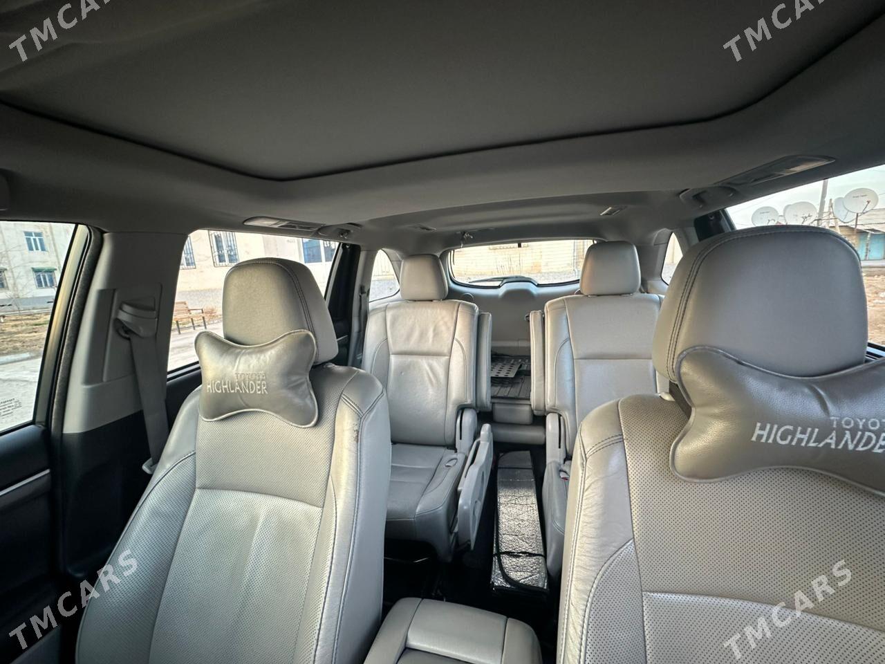 Toyota Highlander 2017 - 450 000 TMT - Туркменабат - img 3