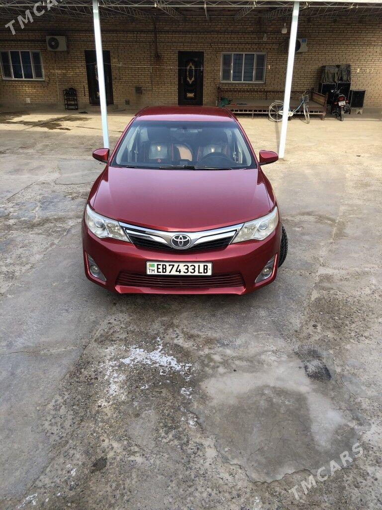 Toyota Camry 2013 - 240 000 TMT - Туркменабат - img 6