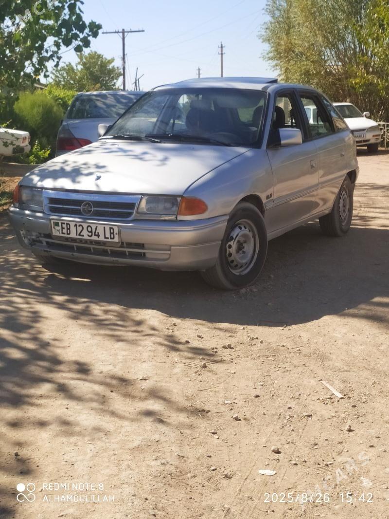 Opel Astra 1992 - 41 000 TMT - Darganata - img 5