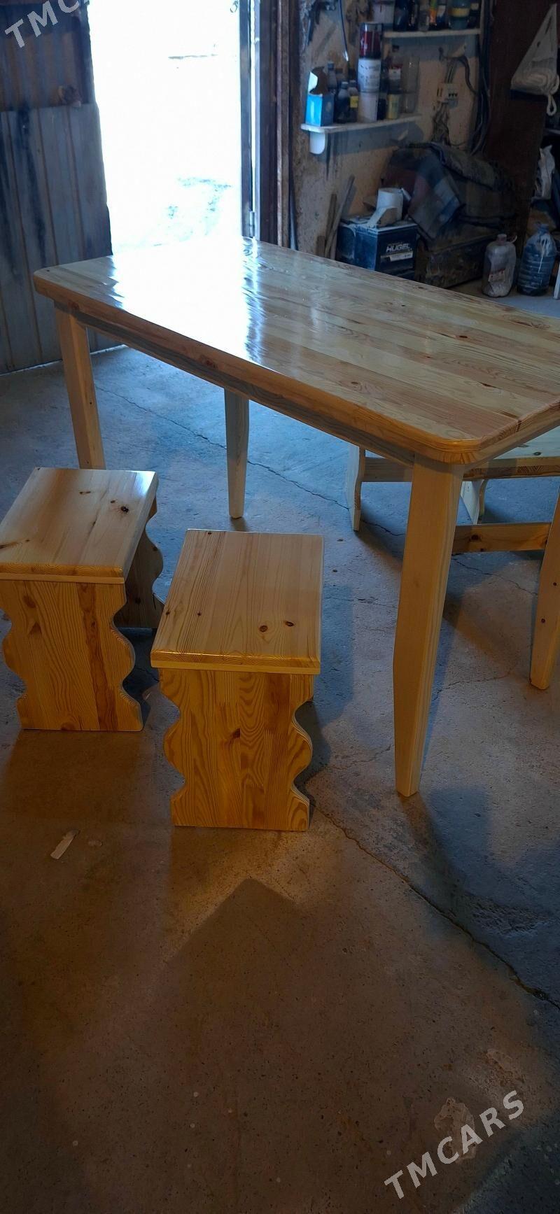 стол дерево 4 табурета - Ашхабад - img 1