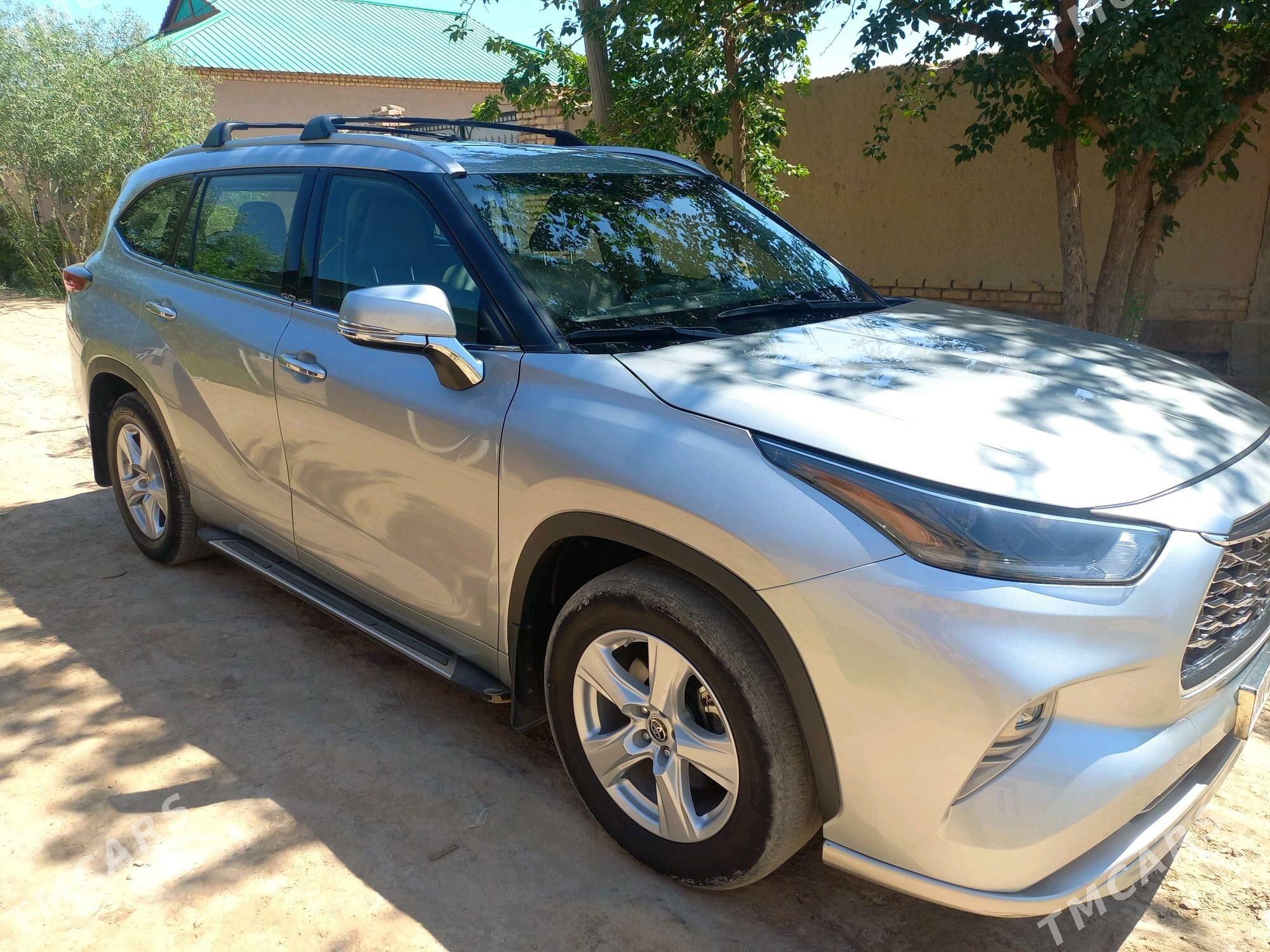 Toyota Highlander 2022 - 480 000 TMT - Türkmenbaşy etr. - img 3