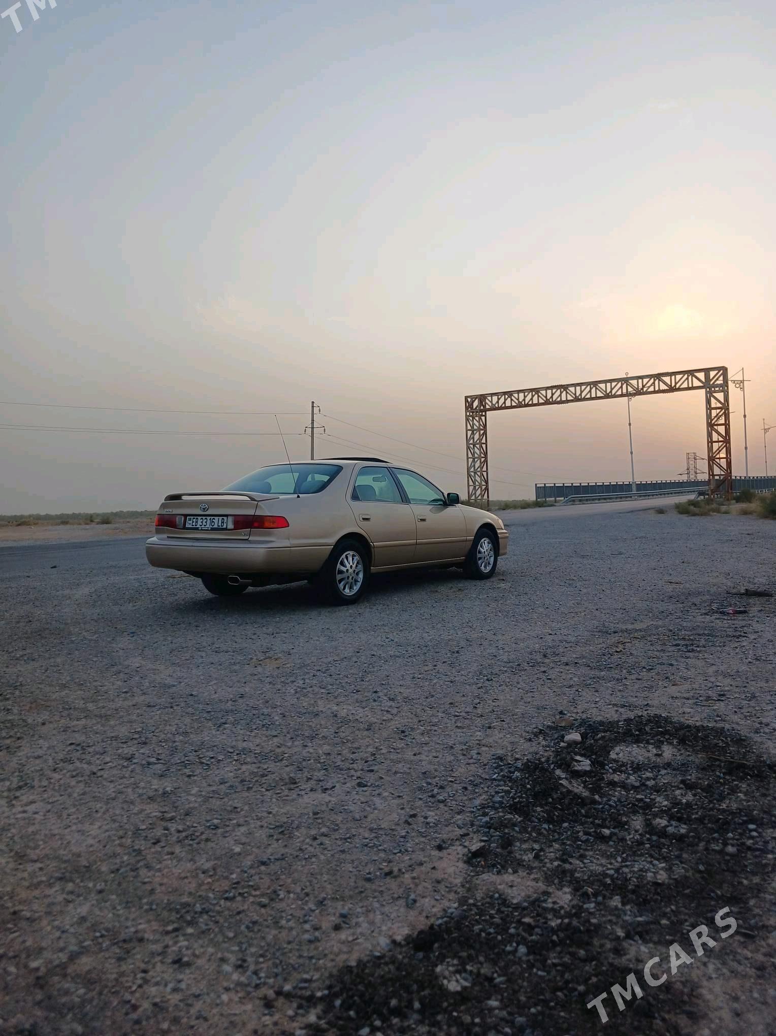Toyota Camry 1998 - 170 000 TMT - Сейди - img 6