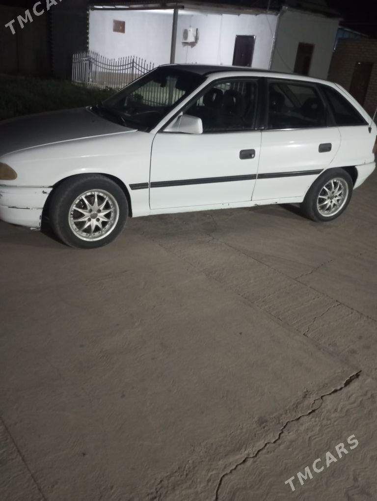 Opel Astra 1992 - 25 000 TMT - Серахс - img 2