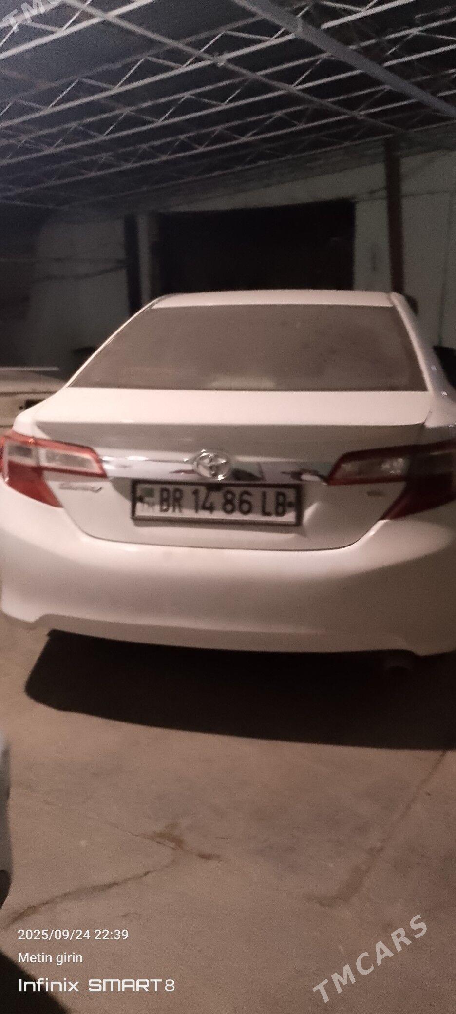 Toyota Camry 2012 - 250 000 TMT - Farap - img 1