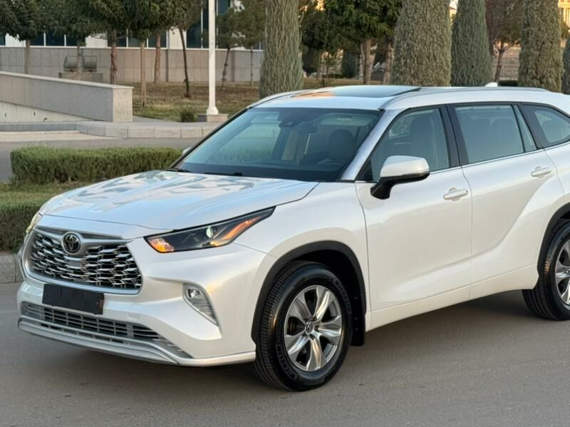Toyota Highlander 2022 - 615 000 TMT - Aşgabat - img 10