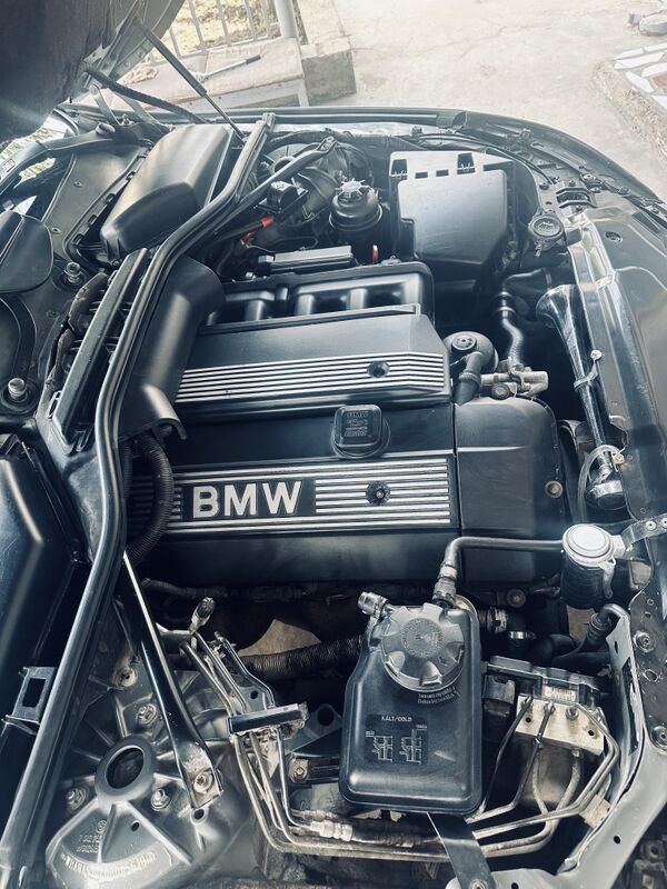 BMW E60 2006 - 160 000 TMT - Türkmenabat - img 9